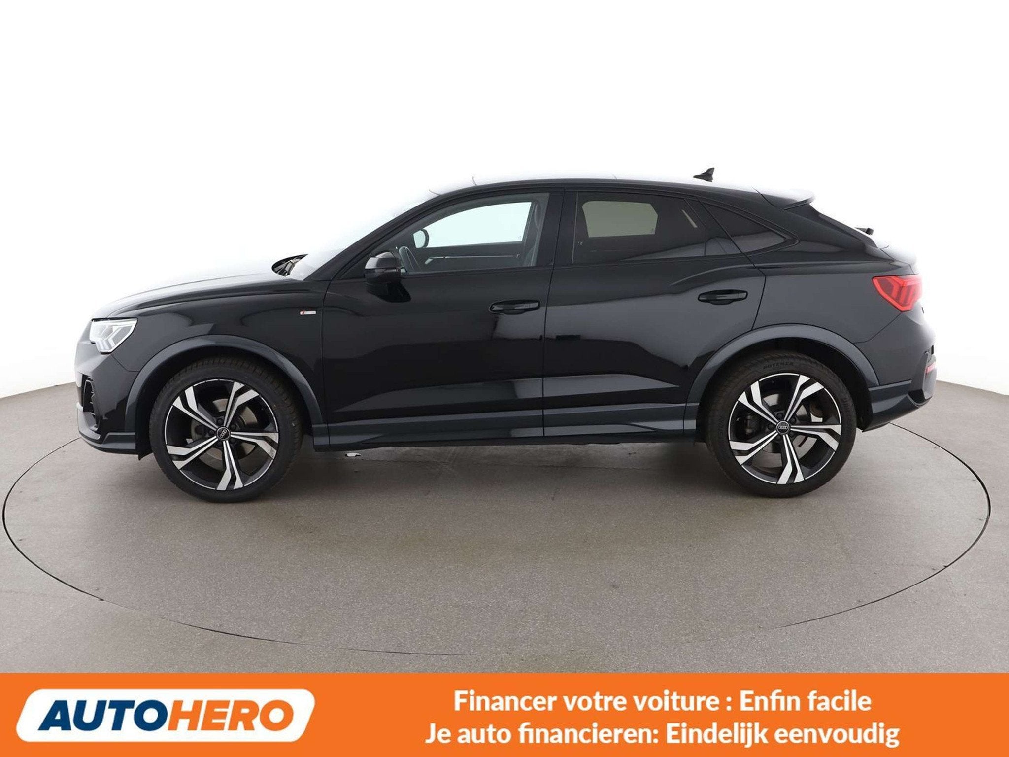 Audi Q3 35 TFSI S line (année de construction 2024), Autos, Achat, 110 kW, Noir, 5 portes