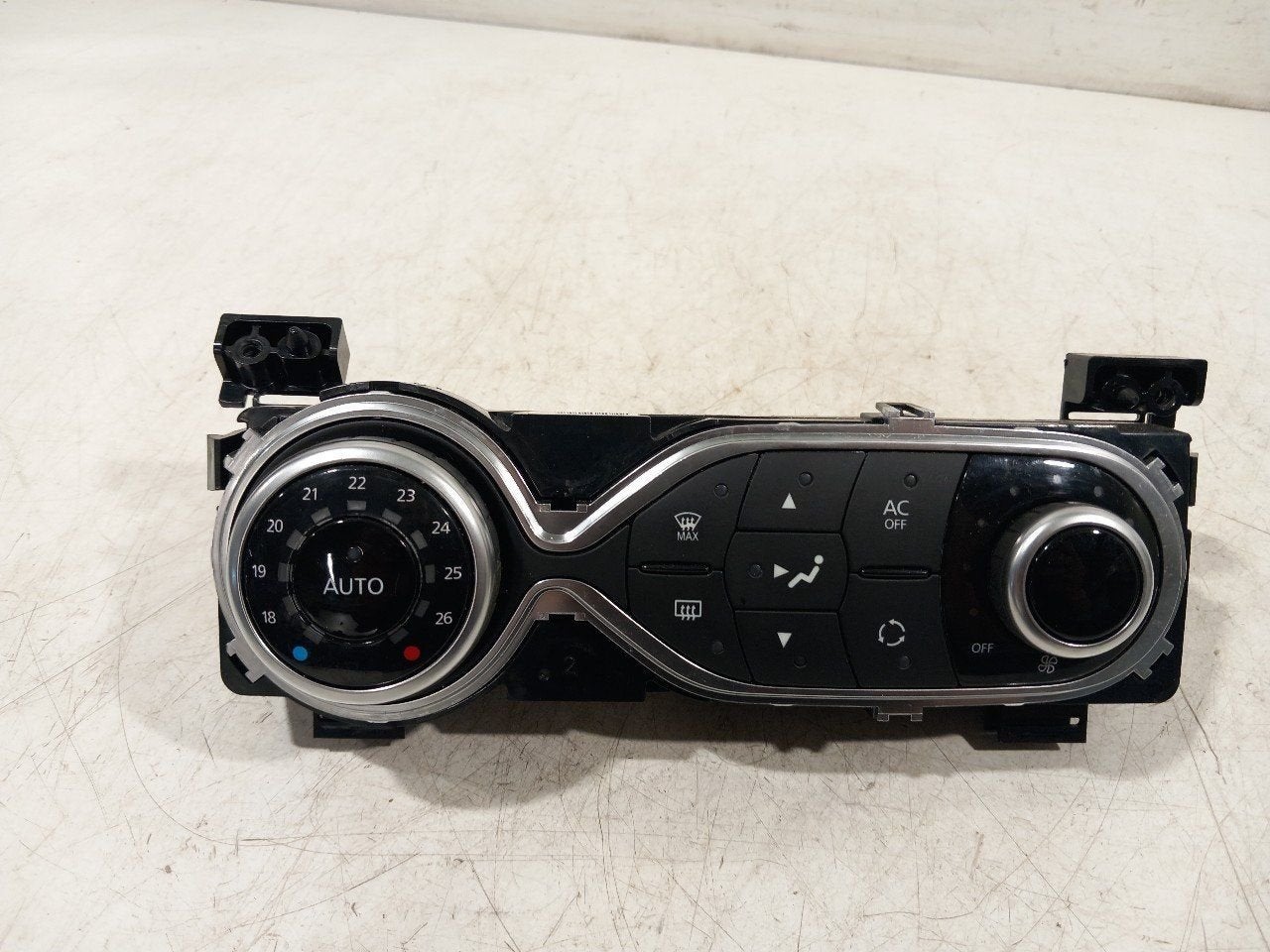 Bedieningspaneel kachel Renault Twingo, Onderdelen@venauto.nl, Van der Ven Autorecycling B.V., Ettenseweg 76, 4706 PB Roosendaal, The Netherlands