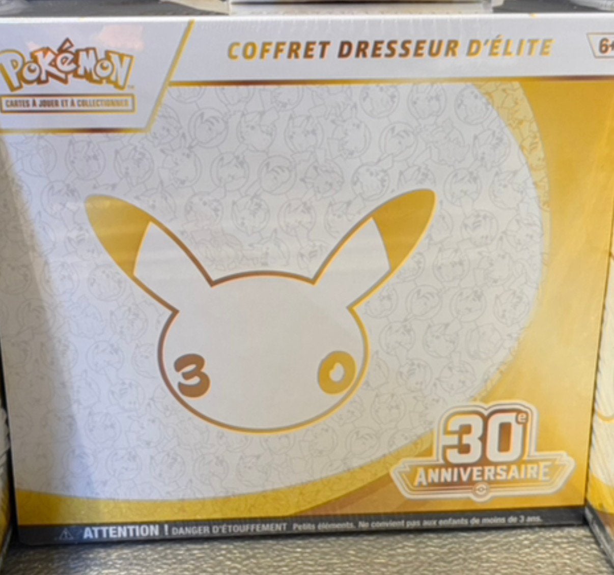 ETB FR Pokemon 30e anniversaire Scellé, Ophalen, Zo goed als nieuw