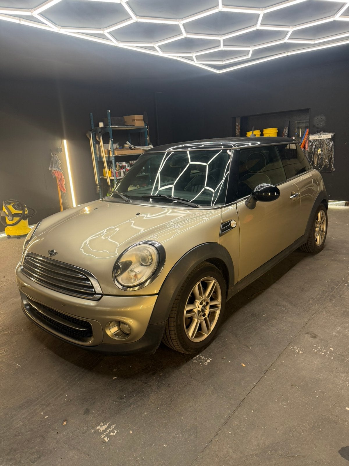 Mini cooper, Autos, Cuir, https://public.car-pass.be/verify/6374-9949-5155, 82 kW, Entreprise