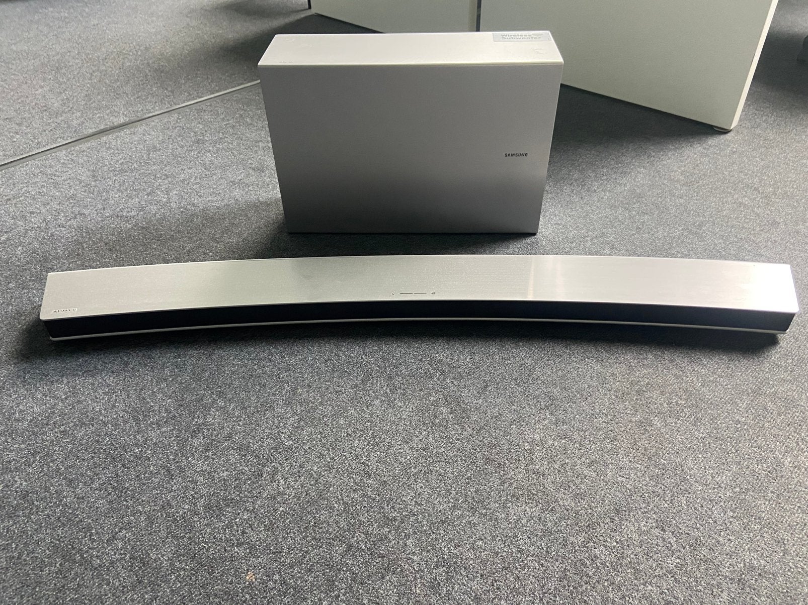 Samsung HW-J7501R - Geluidsbalksysteem - voor thuisbioscoop, TV, Hi-fi & Vidéo, Enlèvement, Bluetooth, Comme neuf