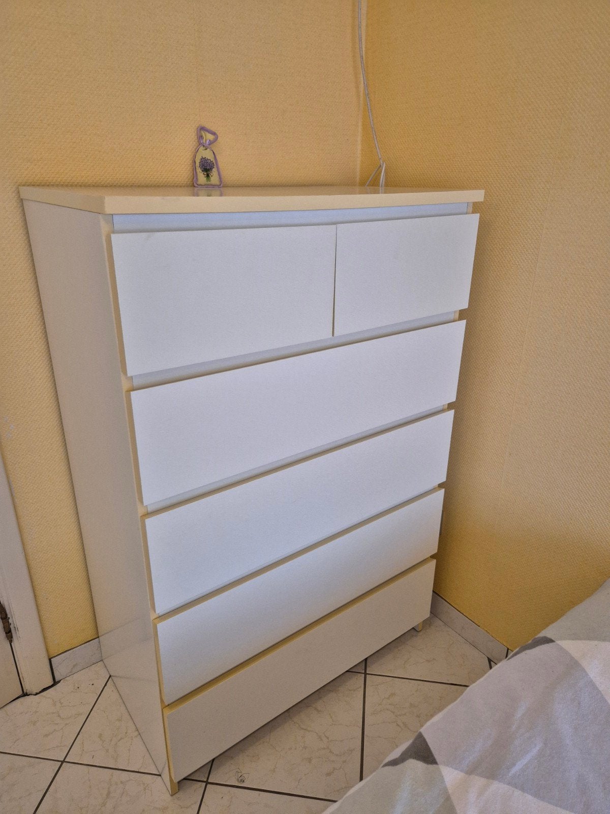 Commodes, 2 verschillende, Huis en Inrichting, Kasten | Ladekasten, Ophalen
