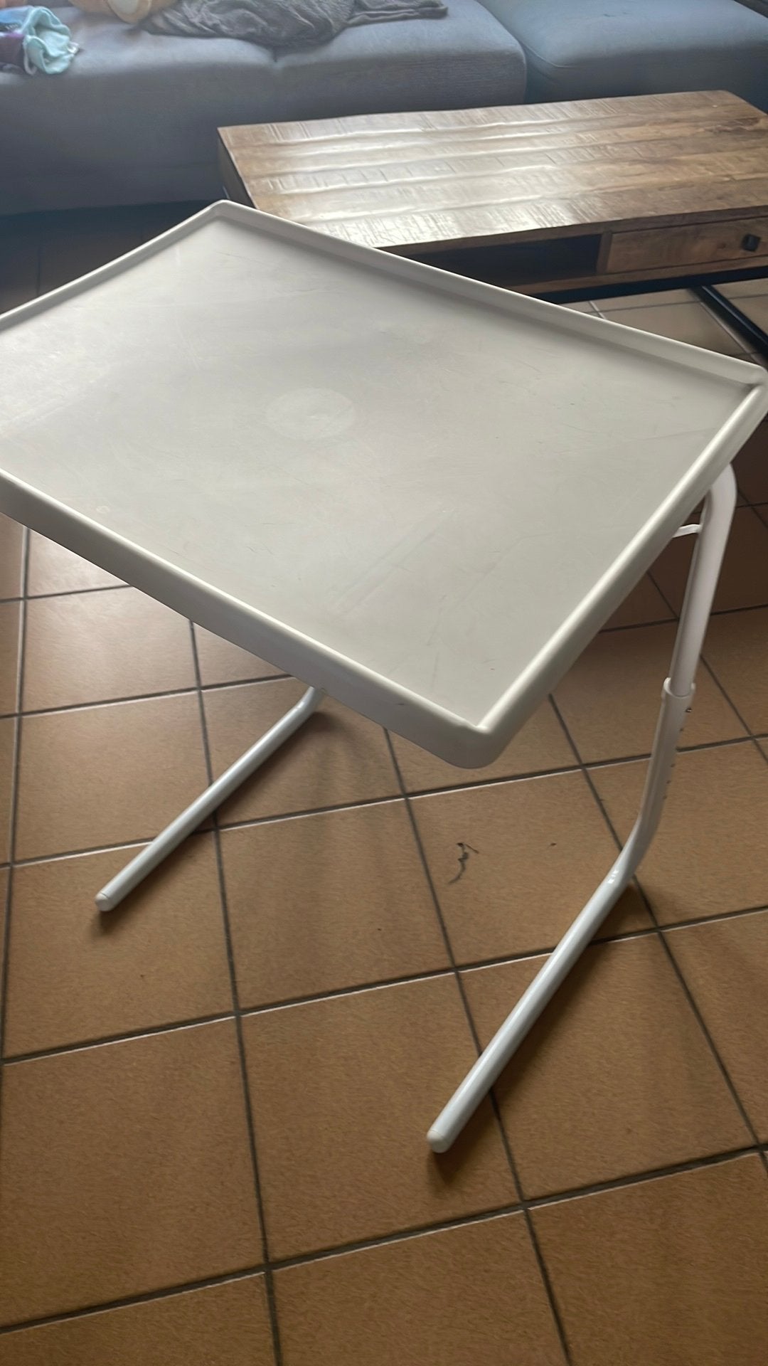 verstelbare en inklapbare multifunctionele bijzettafel, Ophalen, Gebruikt, Rechthoekig, Minder dan 55 cm