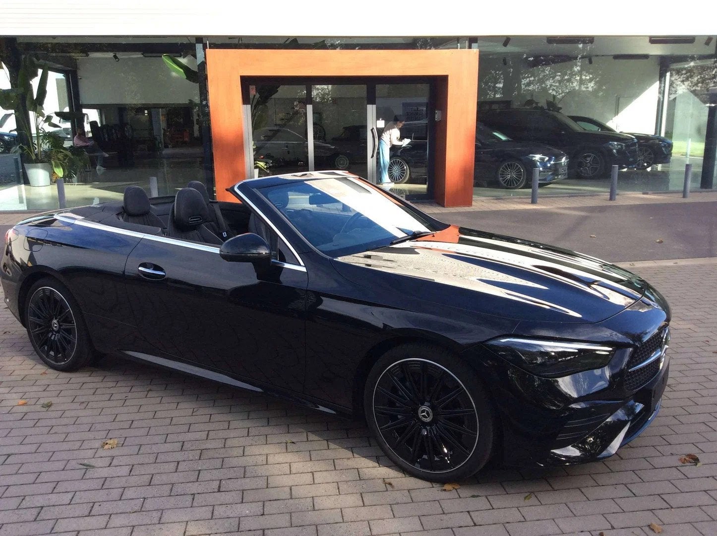 Mercedes-Benz CLE Cabriolet 300 4-Matic AMG Line * 360came, Autos, https://public.car-pass.be/vhr/d1129742-e116-4da0-807b-9d169e98d2f4