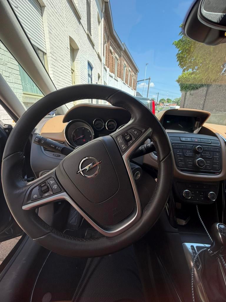 Opel Zafera, Auto's, Opel, Euro 6, 7 zetels, Bruin, 5 deurs