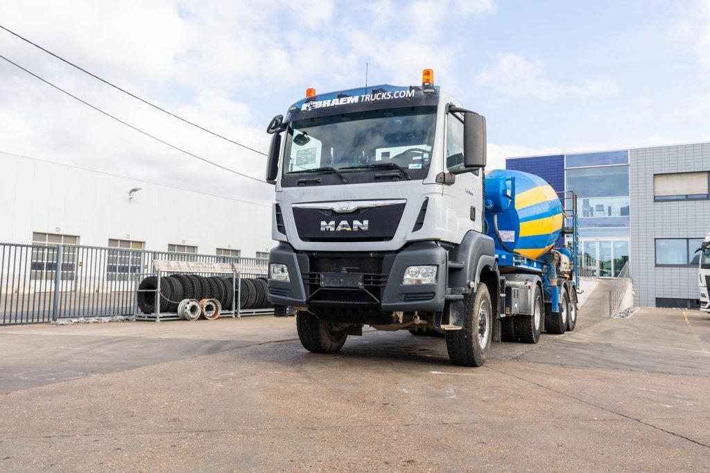 MAN TGS 18.400 BLS-4X4+LIEBHERR 10M3(2018), Autos, Camions, Argent ou Gris, Achat, Euro 6, Entreprise