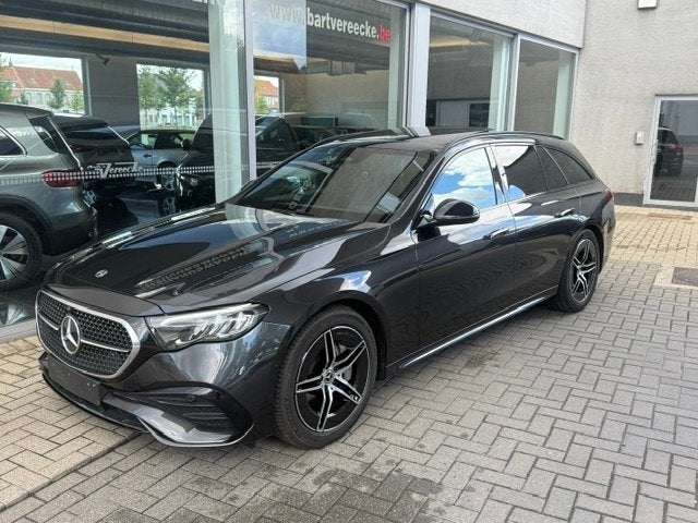 E 200 T  Amg-NightPack-Pano-Trekh-Distronic,KeyLess,Camera, Autos, Cuir et Alcantara, Achat, Rétroviseurs électriques, Euro 6