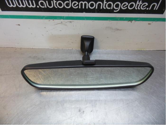 Rétroviseur intérieur d'un Toyota Yaris Verso (Yaris Verso, -, Toyota, Utilisé, -