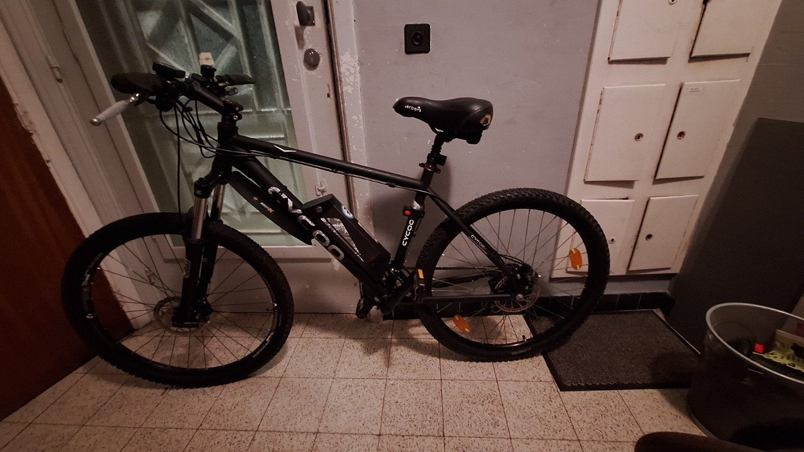 velo électrique vtt 27,5 pouce, Vélos & Vélomoteurs, Enlèvement, Comme neuf