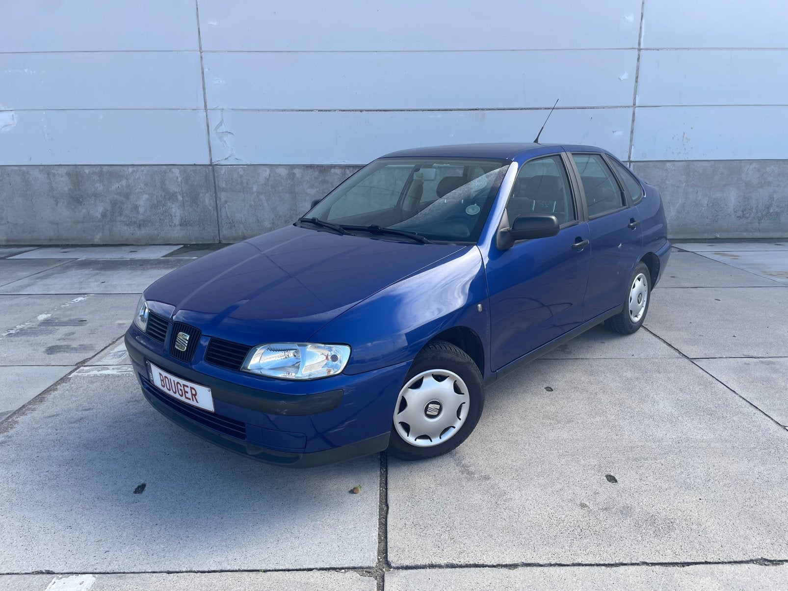SEAT CORDOBA | 1.4 ESSENCE | 70 000 KM | OHB | CLIMATISATION, Autos, Achat, Entreprise, Boîte manuelle, Entretenue par le concessionnaire