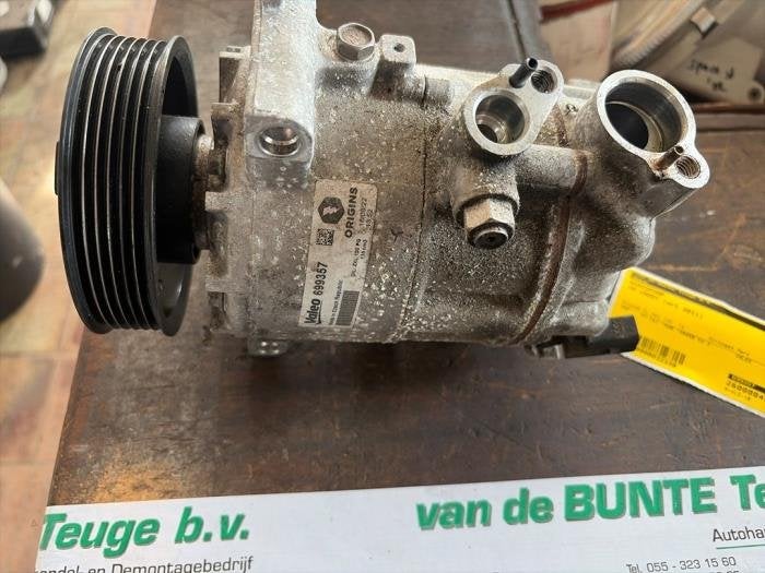 Pompe clim d'un Volkswagen Caddy, Volkswagen, -, 3 mois de garantie, Utilisé