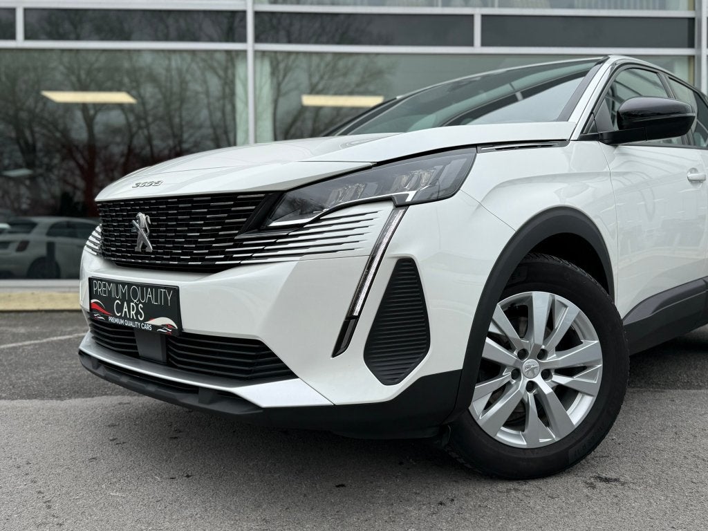 AUTOMAAT / CAMERA & SENSOREN / CARPLAY / CRUISECONTROL, Stof, 1199 cc, Wit, 5 zetels