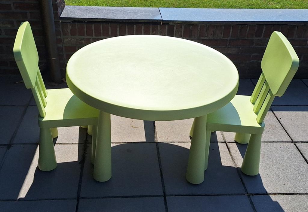 Mammut Ikea kindertafel met 2 stoelen, Ophalen, Stoel(en)