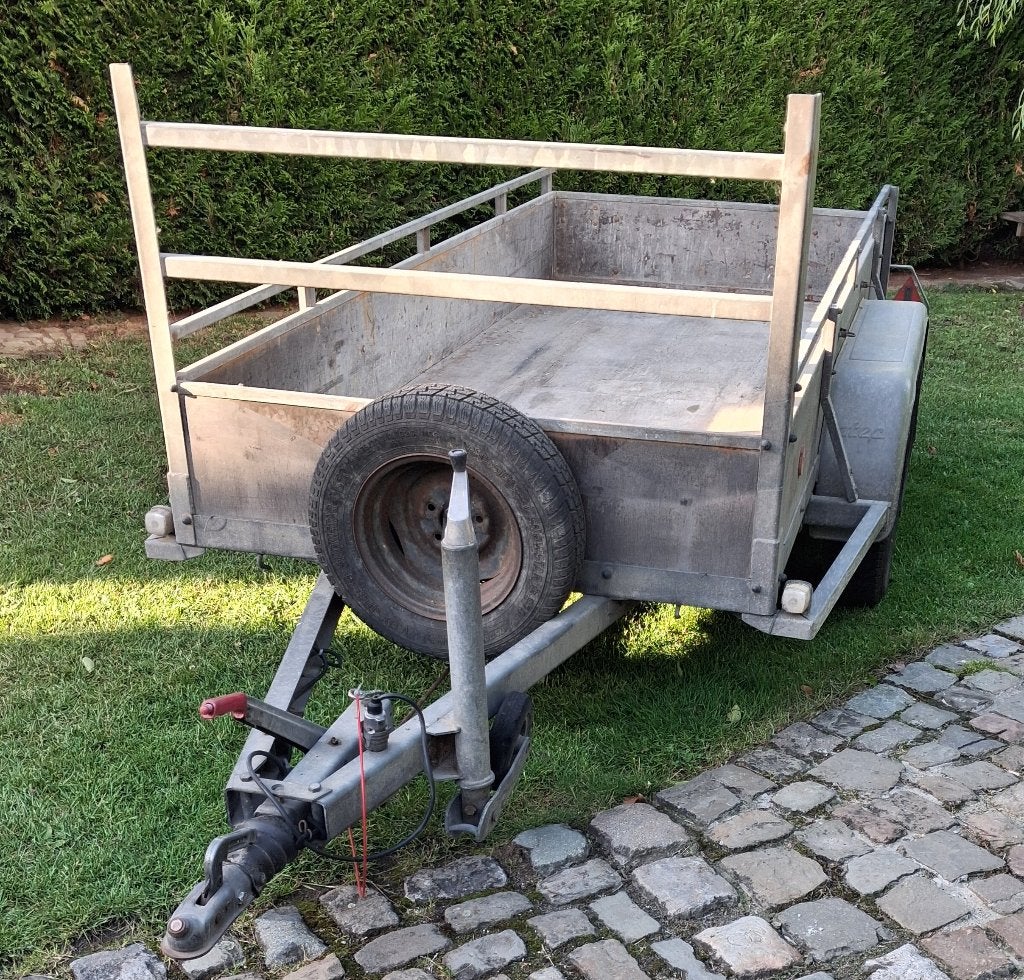 geremde aanhangwagen ATEC , dubbelas,mtm 2000 kg, Ophalen, Gebruikt