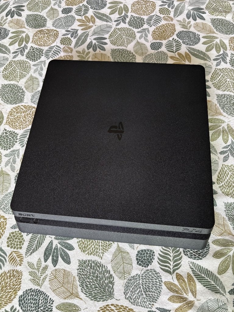 Playstation 4 Slim 1 TB Controller kabels – CUH-2116B – PS4, Met games, Ophalen of Verzenden, Zo goed als nieuw, 1 TB