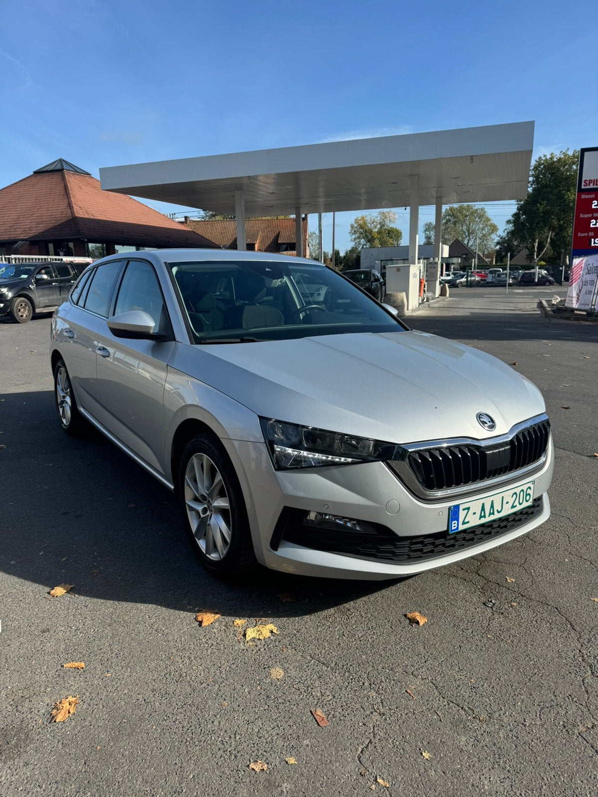 Skoda Scala 1.6 tdi, Autos, Boîte manuelle, Android Auto, Diesel, Particulier