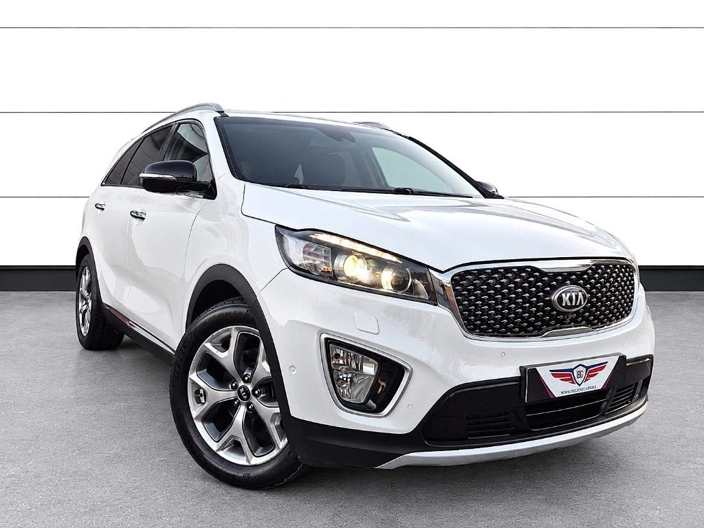 KIA SORENTO 2.2 CRDi AWD*4X4*7PLC*LED*XENON*CUIR*CLIM*CAM360, Autos, Cuir, 177 g/km, Achat, Euro 6