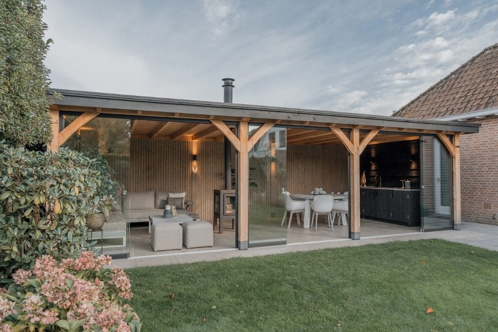 Sur mesure - Dépendances en bois Douglas, abris de jardin, Hobby & Loisirs créatifs, Hobby & Loisirs Autre, Neuf, Envoi