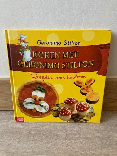 Kookboek voor kinderen: geronimo stilton, Ophalen of Verzenden, Gelezen, Taart, Gebak en Desserts