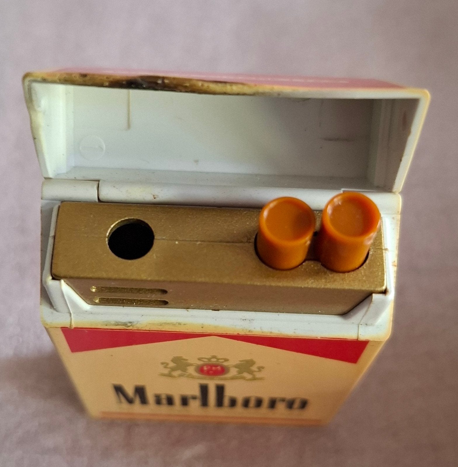Vintage Aansteker Briquet Marlboro cigarettes z-16  13, Collections, Enlèvement ou Envoi, Utilisé, Briquet