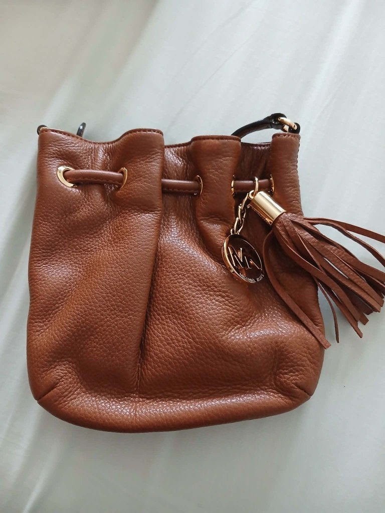 Crossbody Michael Kors, Handtassen en Accessoires, Tassen | Damestassen, Ophalen of Verzenden, Zo goed als nieuw