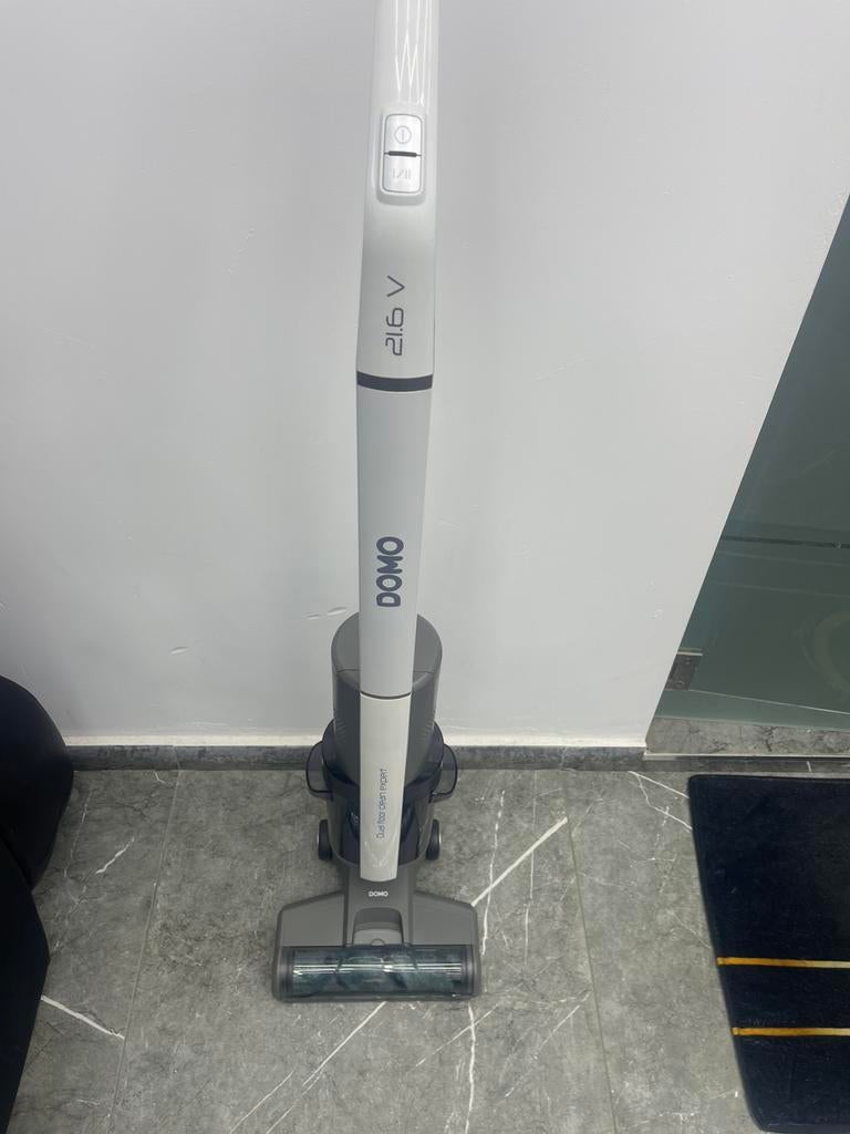 stofzuiger en dweiler in 1, Elektronische apparatuur, Ophalen, Zo goed als nieuw