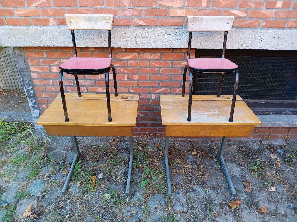 Set van 2 oude lessenaars met stoeltjes, Antiek en Kunst, Ophalen