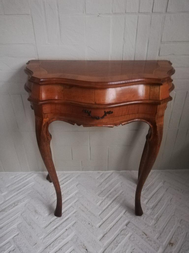 Antiek houten muur bijzettafeltje met lade., Antiek en Kunst, Antiek | Meubels | Kasten, Ophalen