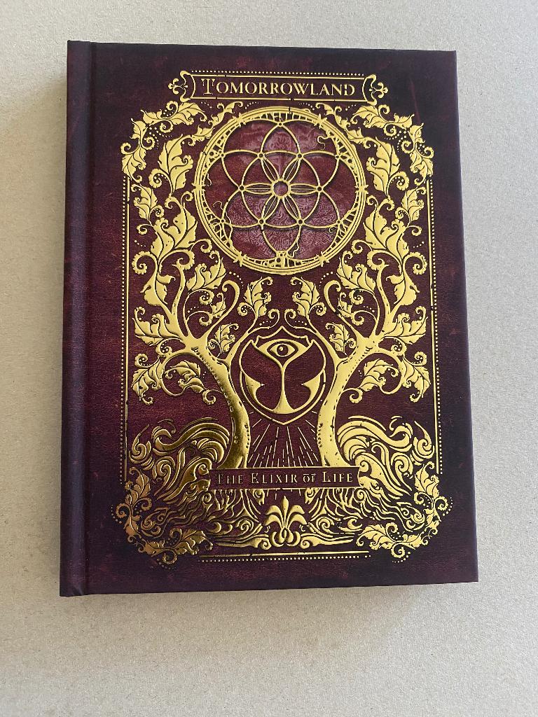 Tomorrowland 3CD box The Elixir of Life, Enlèvement, Comme neuf, Dance populaire, Coffret