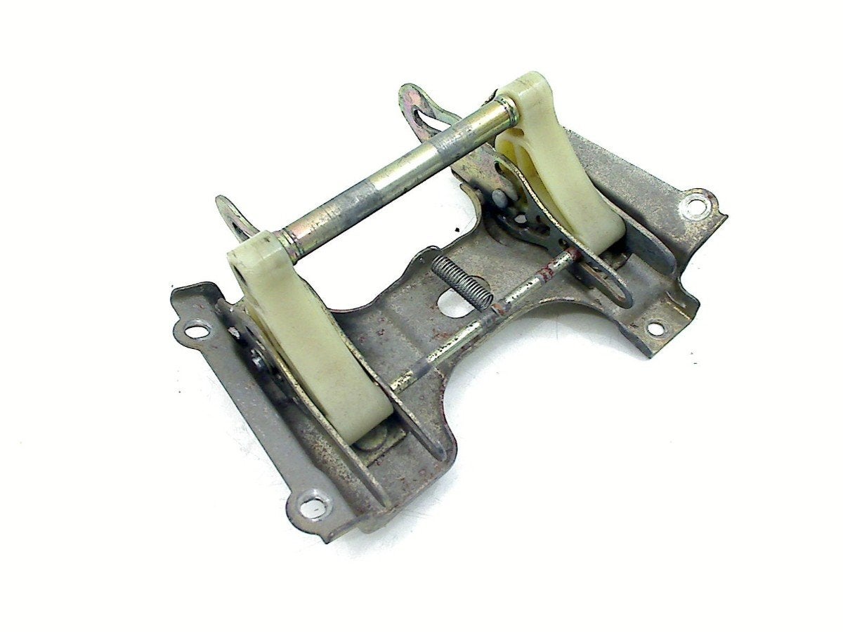 BUDDYSEAT SCHARNIER ST 1300 Pan European (ST1300 ST1300A), Dhr. S. di Majo, Gebruikt, Info@cama-motorparts.nl, P.J. Troelstraweg 8 8
3144 CX  MAASSLUIS, NL