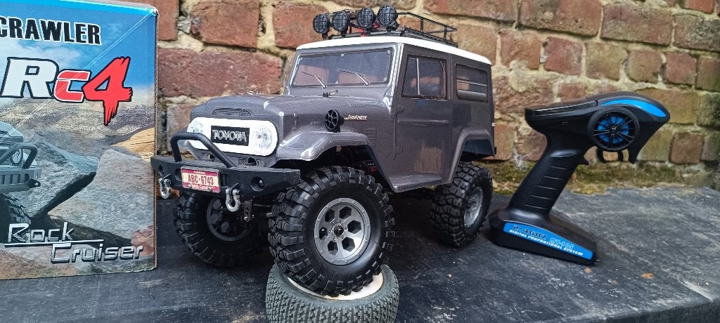 Crawler rgt rc4 Toyota, Hobby & Loisirs créatifs, Échelle 1:10, Enlèvement ou Envoi, Voiture off road, Utilisé