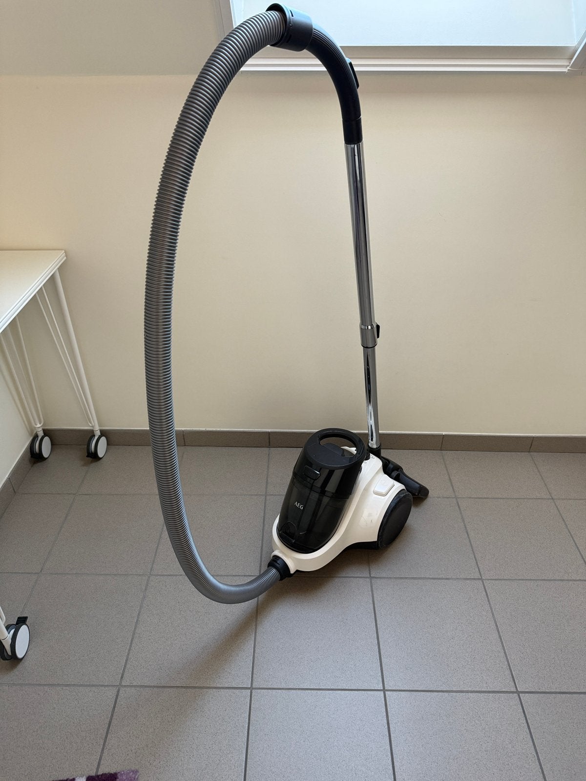 Stofzuifer AEG, Ophalen, Gebruikt, AEG