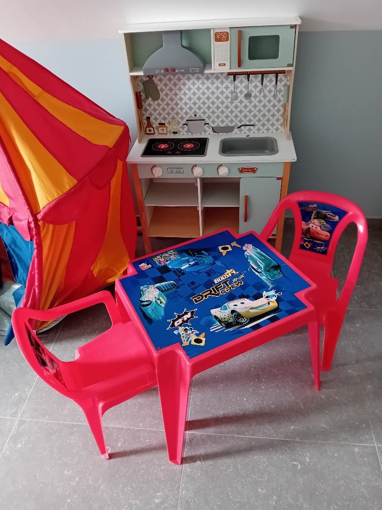 Stoelen tafel speelgoed, Ophalen, Gebruikt, Tafel(s) en Stoel(en)