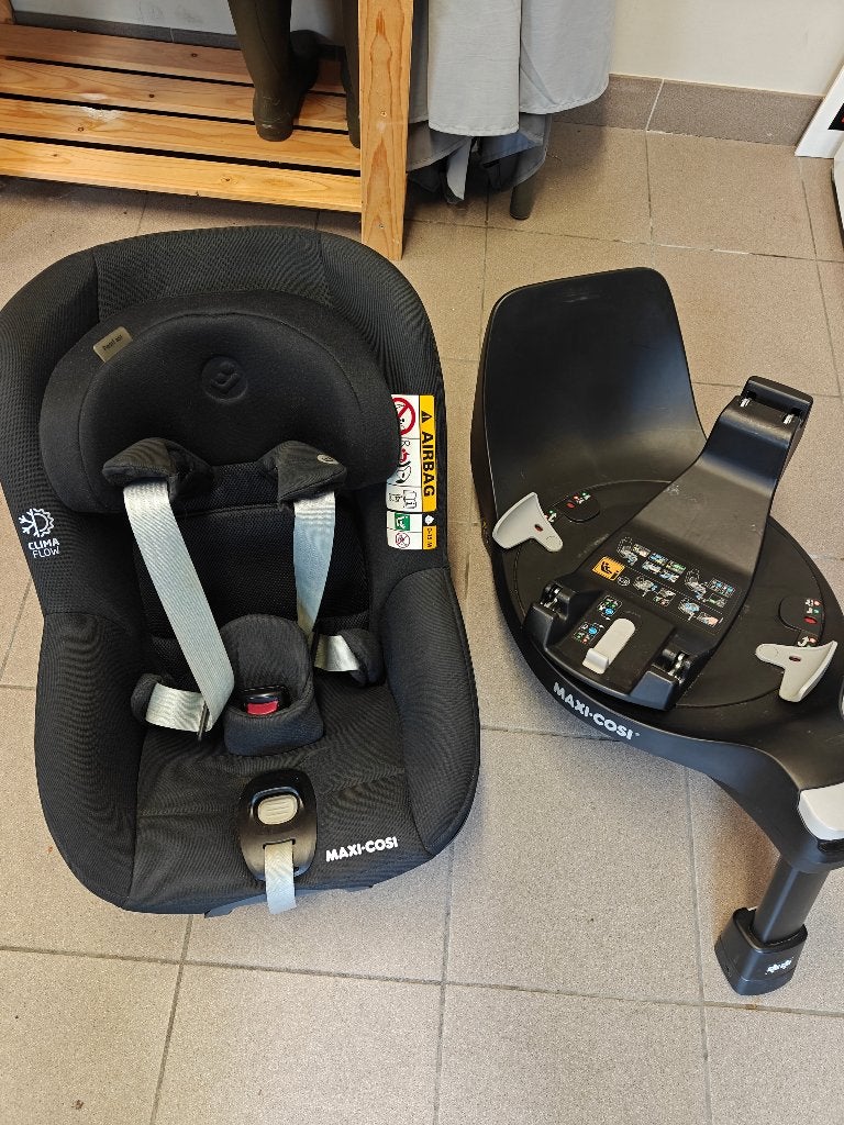 Maxi-cosi Pearl 360 met basis, Ophalen, Verstelbare rugleuning, Gebruikt, 0 t/m 18 kg