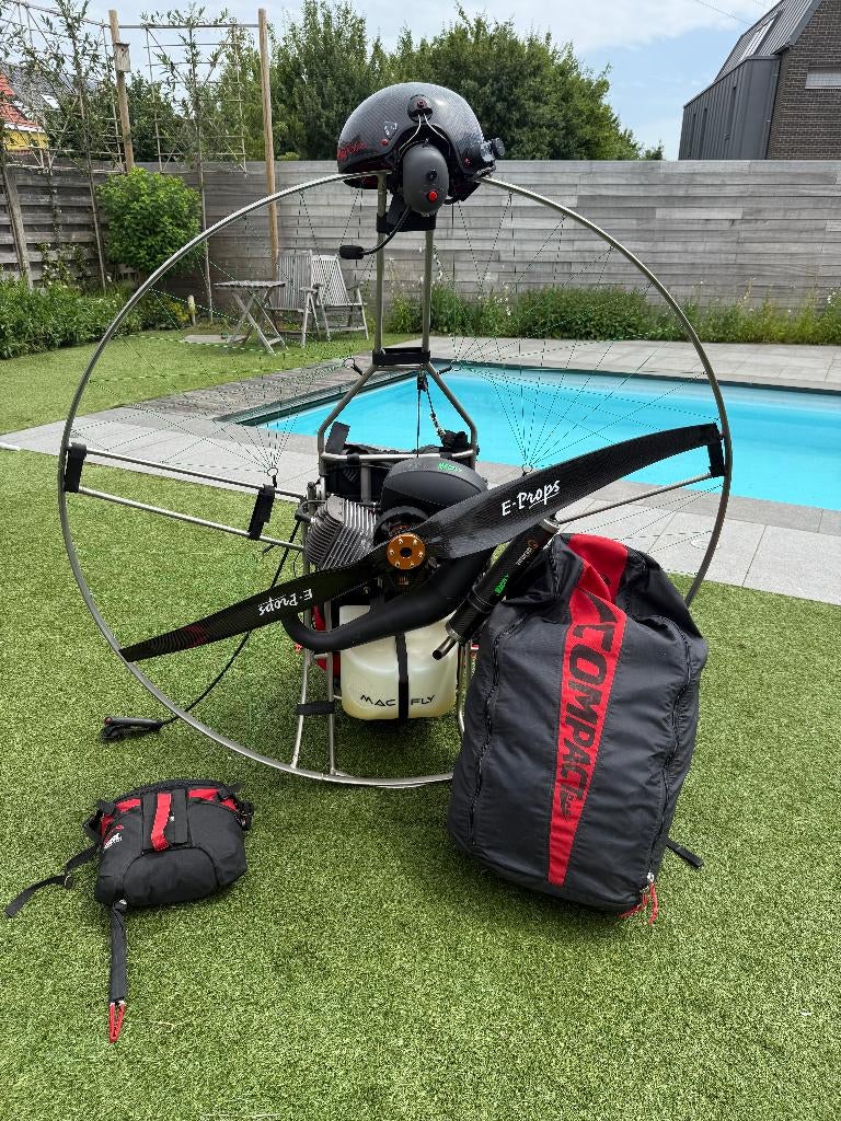 Paramotor MACFLY185 , Sport en Fitness, Zweefvliegen en Paragliding, Zo goed als nieuw, Paramotor, Gemotoriseerd, Ophalen