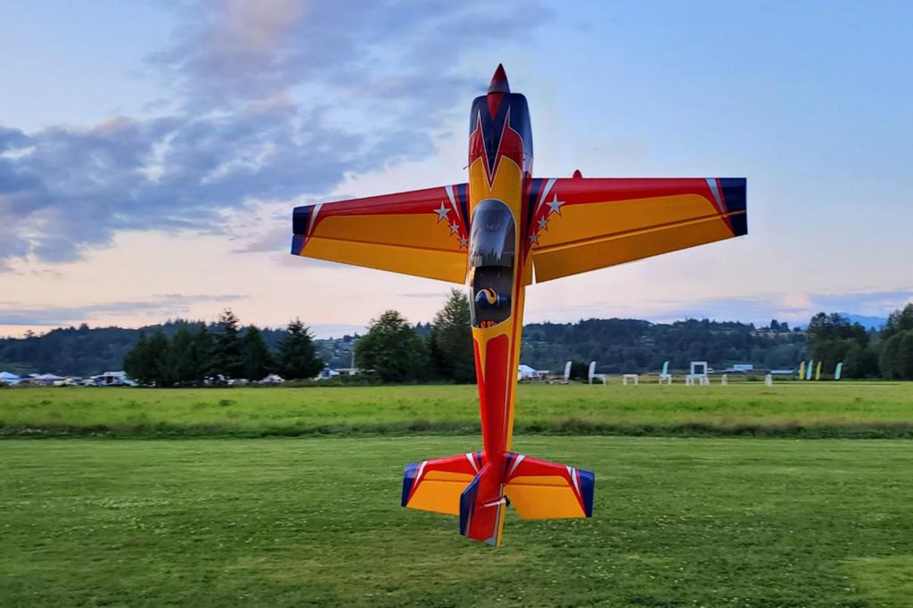 Extra 300 78” extreme flight rtf 12s, Ophalen, Zo goed als nieuw
