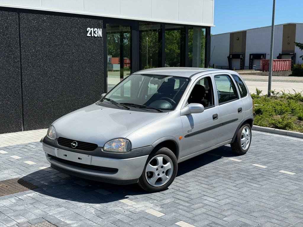 Opel Corsa 1.0 12V Young, Autos, Achat, Entreprise, Boîte manuelle, Corsa