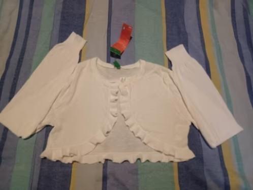 Benetton ,un gilet pour la fille 9ans .Neuf, Kinderen en Baby's, Kinderkleding | Maat 134, Ophalen of Verzenden, Meisje