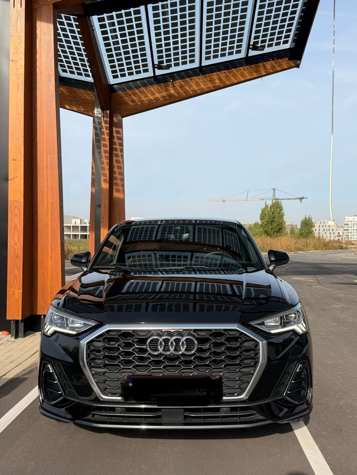 Audi Q3 Sportback 35 TFSI Business – 1ère main – 87.000 km, Autos, Cuir, Achat, 110 kW, Carnet d'entretien