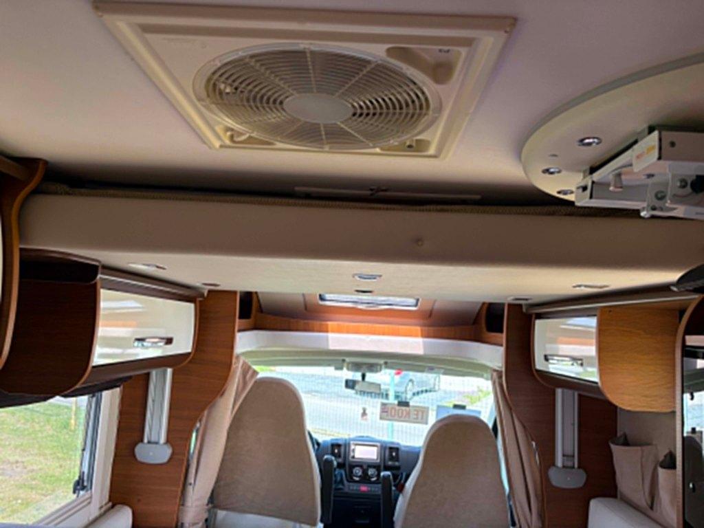 Tweedehands motorhome Elnagh King 580G, Jusqu'à 4, Entreprise, Fiat, Boîte manuelle