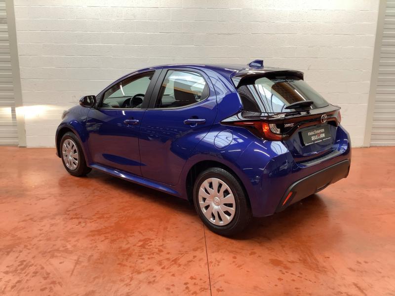 Toyota Yaris 1.5 Dynamic Toyota Yaris 1.5 Dynamic 92kw, Euro 6, Blauw, Handgeschakeld, https://public.car-pass.be/vhr/fb64f1dc-2ec7-4012-a5e3-840d10b9abdb