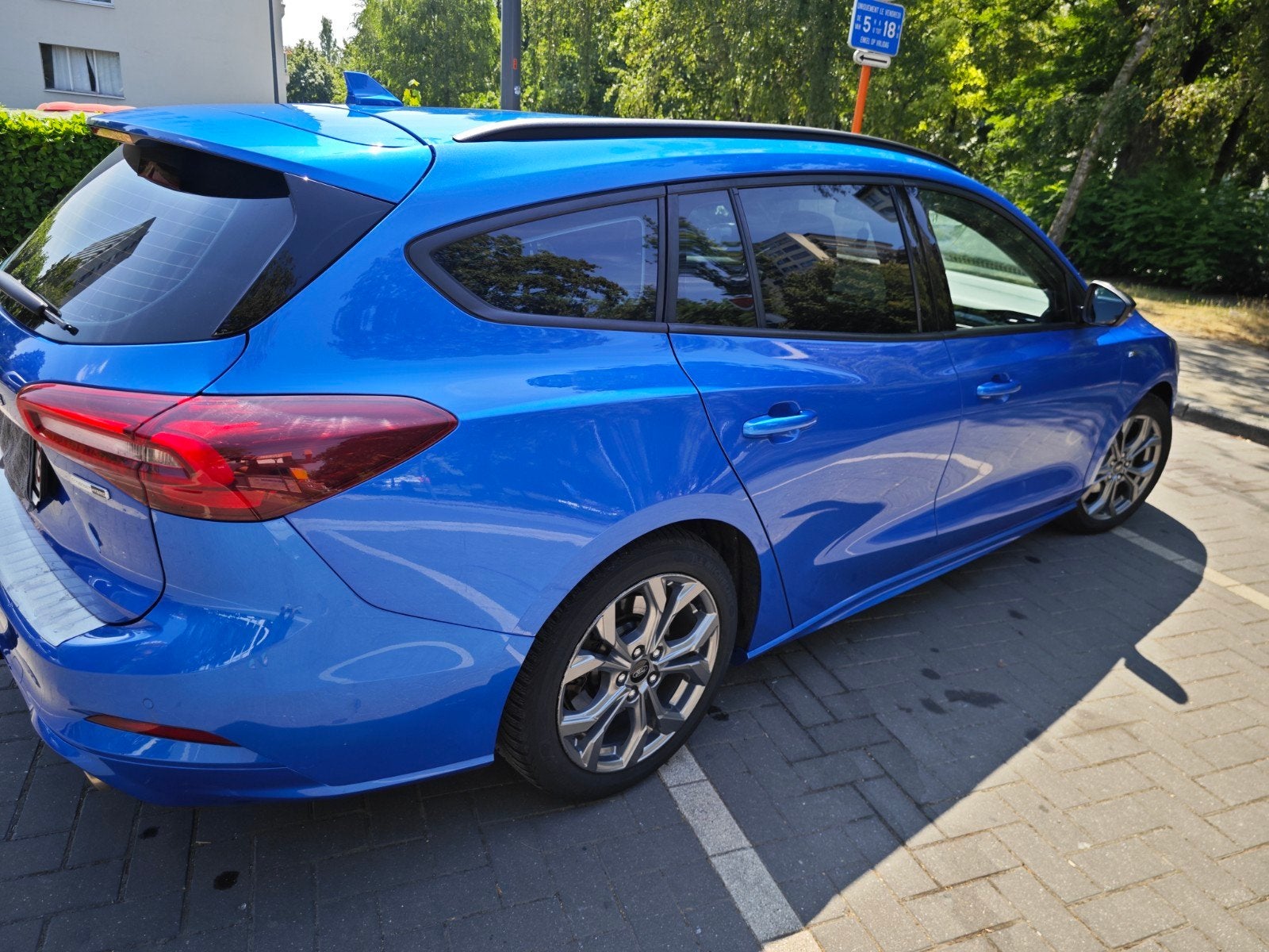 Focus ST Line Hybrid, Euro 6, Blauw, Handgeschakeld, Particulier