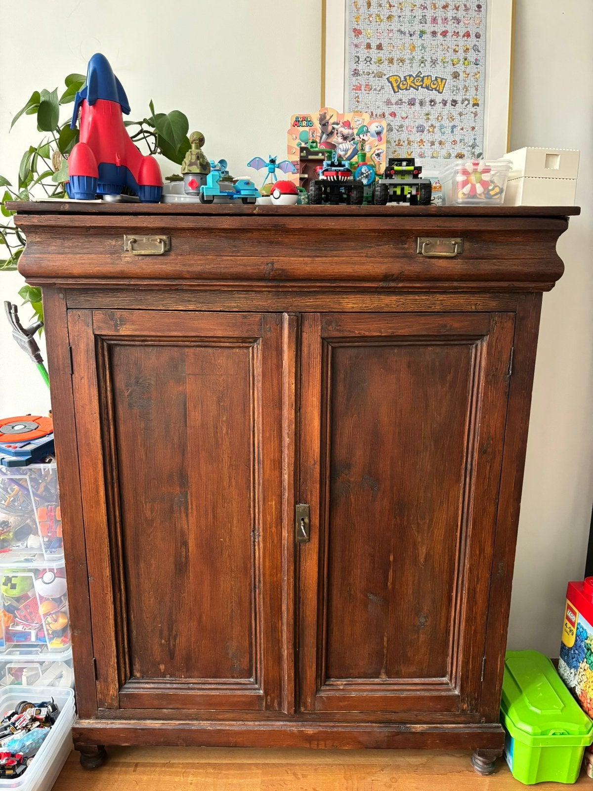 Kast, Ophalen