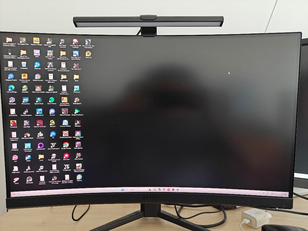 MSI G27CQ4 E2, Computers en Software, VA, MSI gaming, Zo goed als nieuw, DisplayPort
