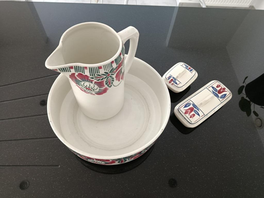 Ensemble de toilette vintage, Enlèvement