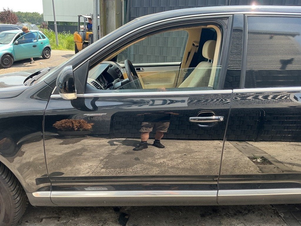 PORTIER LINKS VOOR Touareg (7LA / 7L6) (|7L0831055L|), Gebruikt, Volkswagen AG, Voor, Kundenbetreuung@volkswagen.de