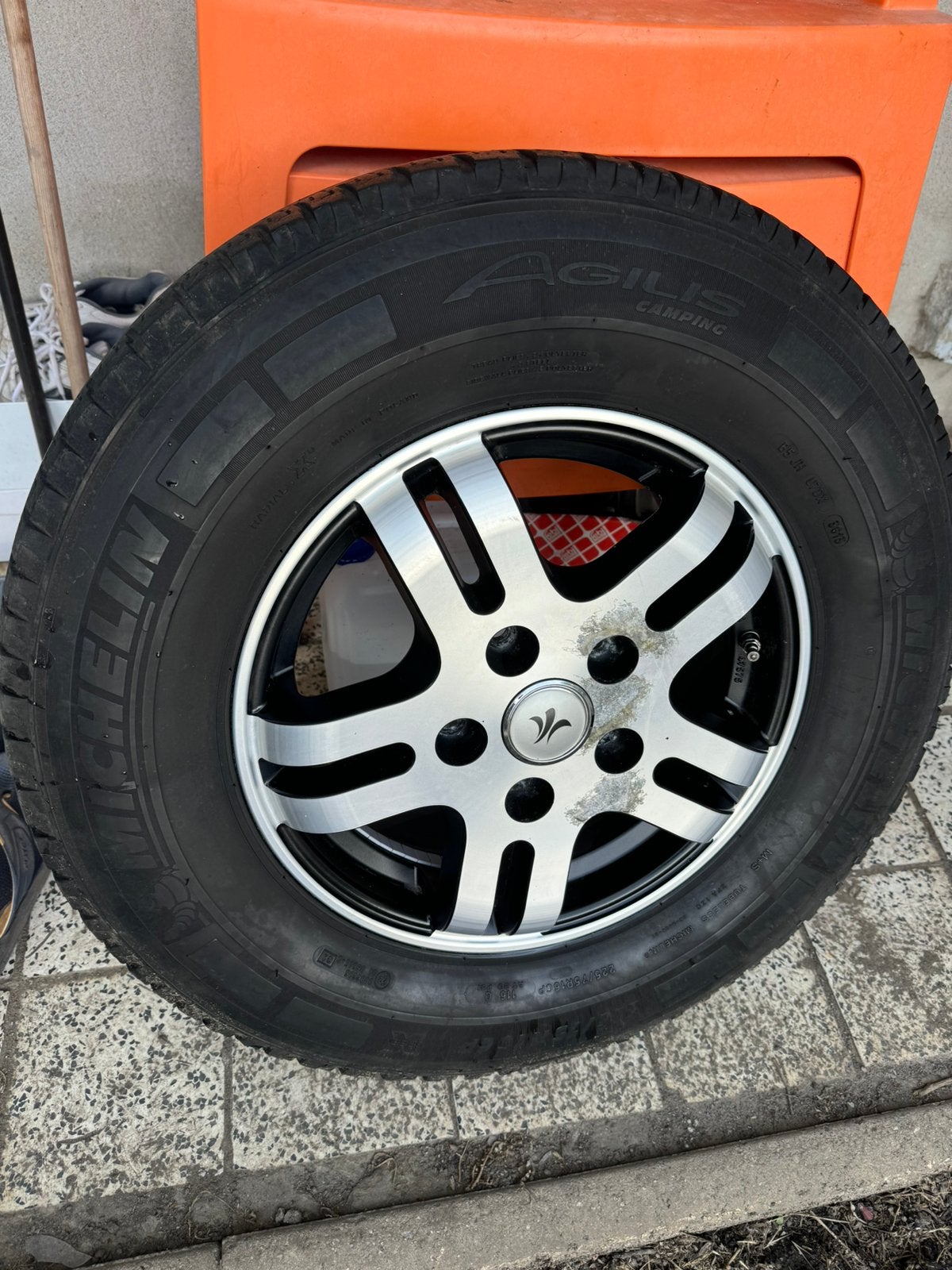 Banden voor kampeerauto's, Auto-onderdelen, Banden en Velgen, 16 inch, Banden en Velgen, Ophalen of Verzenden, All Season
