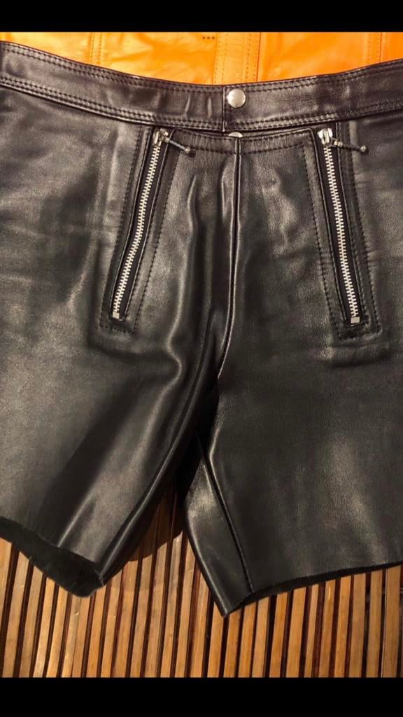 Real leather short - size W34 (low rise) - sailor model, Kleding | Heren, Ophalen of Verzenden, Nieuw, Maat 48/50 (M), Zwart