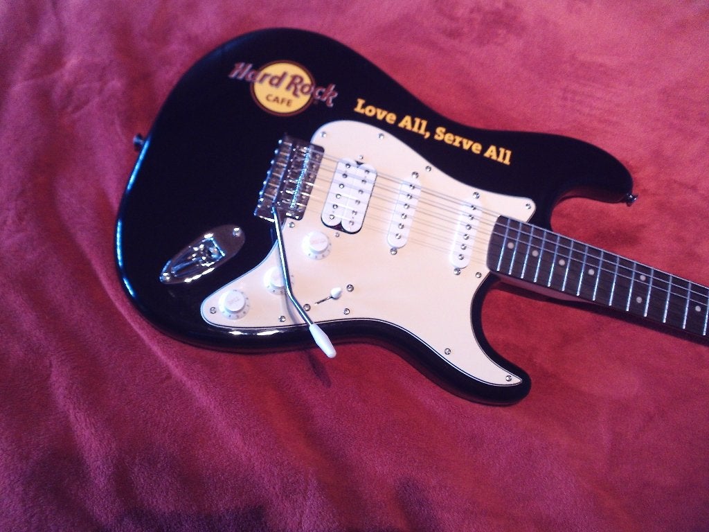 Squier Affinity Strat Hss, Enlèvement, Comme neuf, Fender