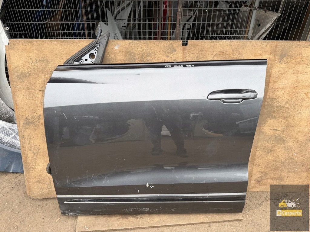 Audi Q8 voordeur links, Gebruikt, Deur, AUDI AG, Auto-Union-Strasse 1
85045  Ingolstadt, DE